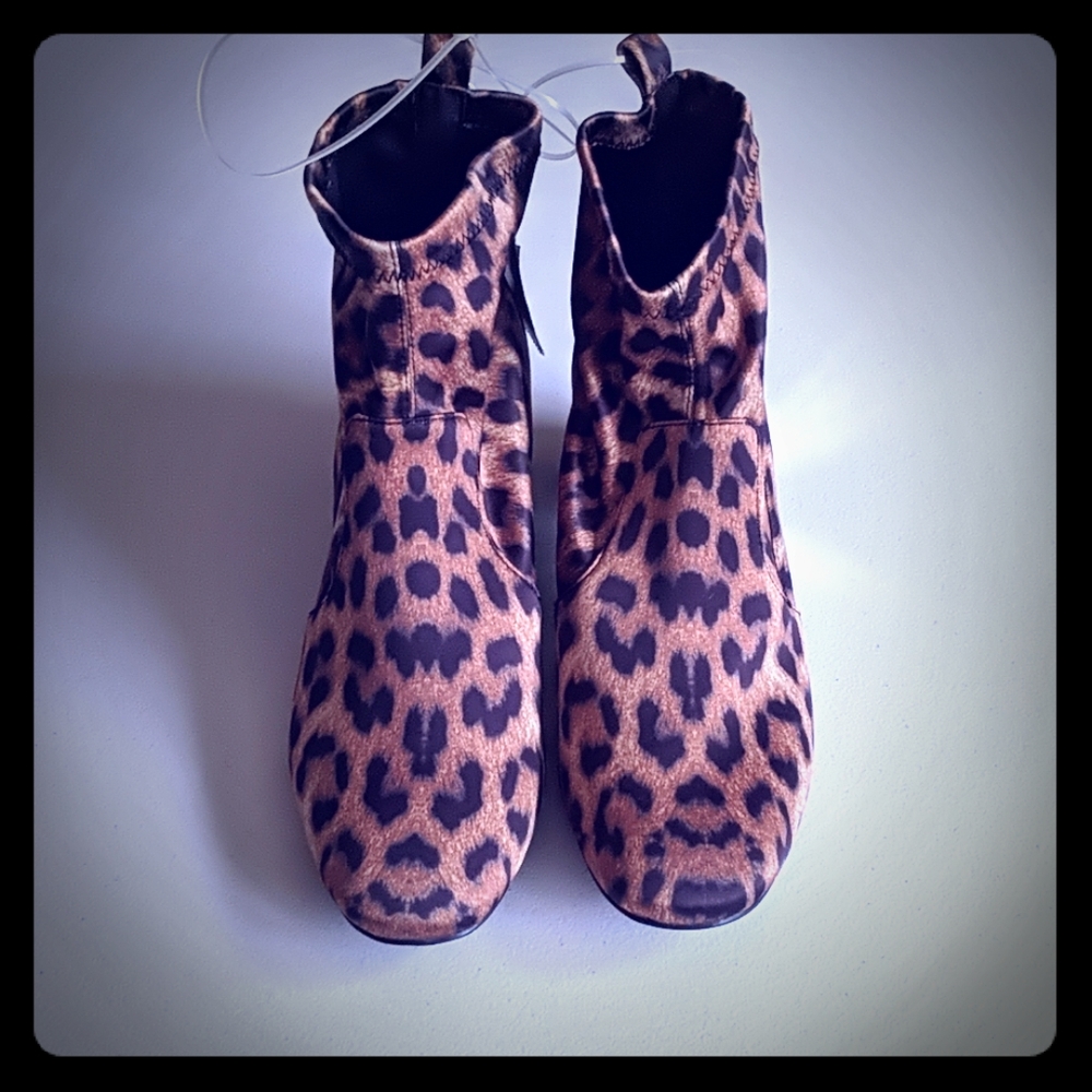 Leopard booties